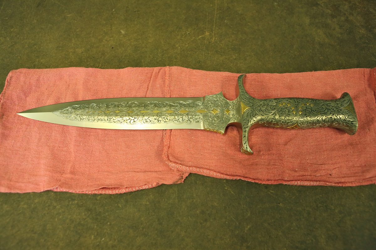 Why Integral Knives Are Stronger Than Standard Knives Edmund Davidson